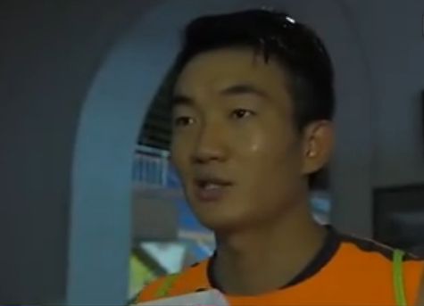 去伪存“真”击穿社会现“实”原生态选角贡献最纯真演技电影《八角笼中》根据真实事件改编，历经六年打磨，力求从现实主义角度展开对命运的追寻和拷问——进退无路时，该如何向命运反击，亦当如何捍卫尊严